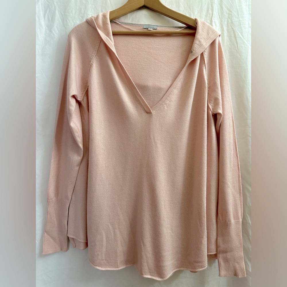 EUC Lemón Hooded Sweater Pink Oversized Split Back Thin Knit Cashmere Blend Sz M